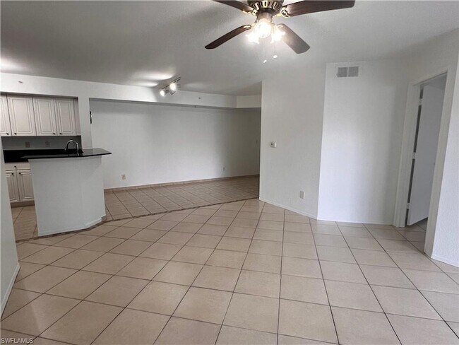 Foto del edificio - 8235 Ibis Club Dr