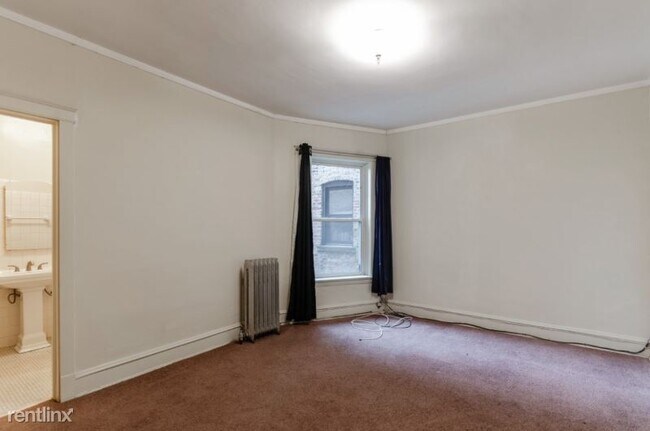 Building Photo - 4 br, 2 bath Condo - 5124 S Greenwood