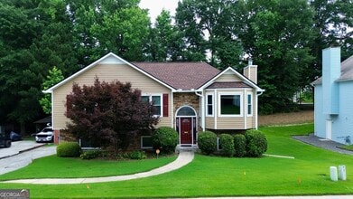 Building Photo - 5955 Graywood Cir SE