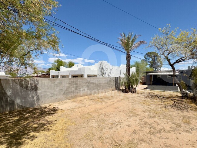 Foto del edificio - 919 N Columbus Blvd