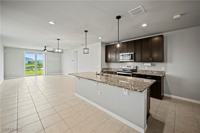 Foto del edificio - 43744 Cattleman Dr