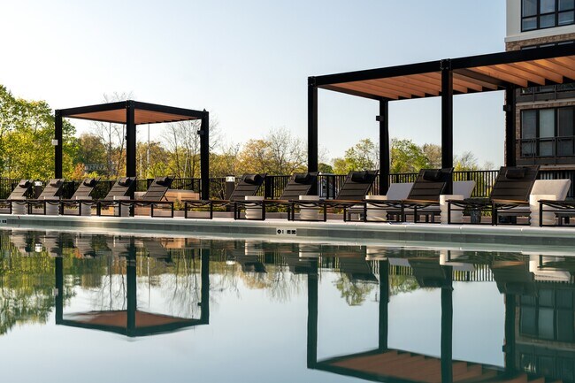 Courtyard Pool Deck - Scribe