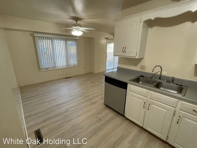 Building Photo - 3 br, 2 bath House - 3568 S. Dollison