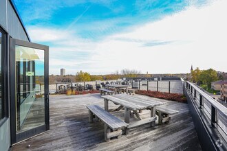 Dwell Bay View photo'