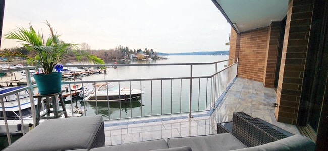 Foto del edificio - 9500 Rainier Ave S