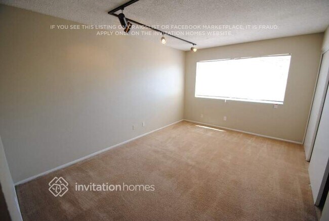 Foto del edificio - 6627 S 44th St