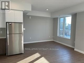 Building Photo - 708 Woolwich St