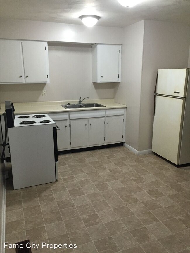 Building Photo - 3 br, 1 bath House - 2731 Dorothy Ave NE