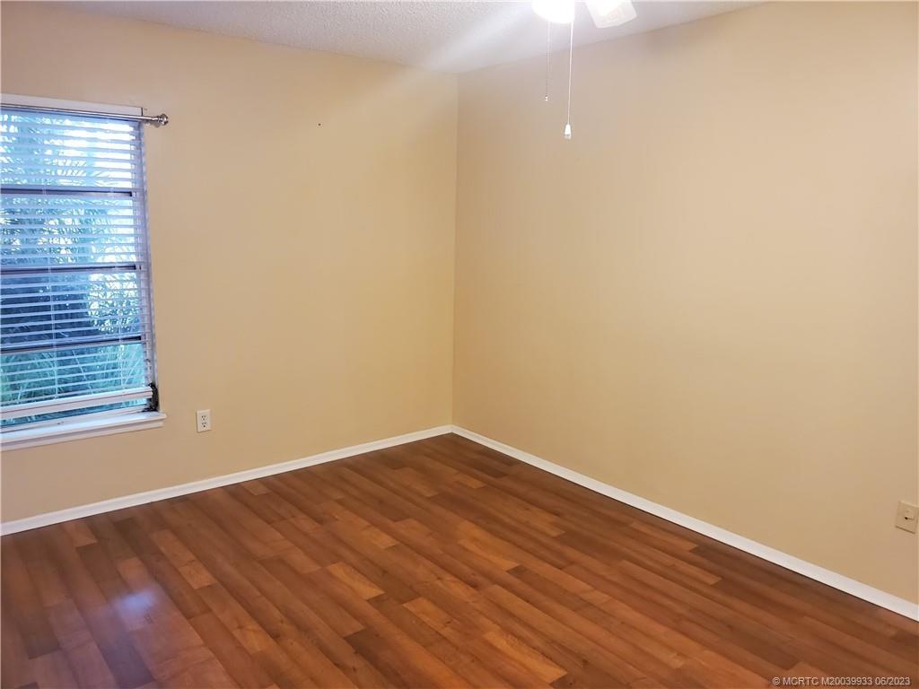 4037 NW CINNAMON TREE Cir, Jensen Beach, FL 34097 Room for Rent in