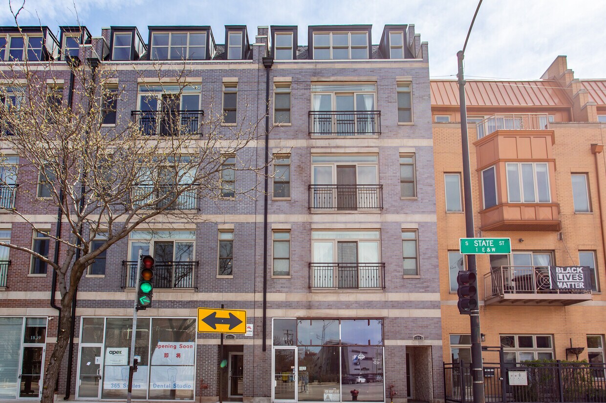 Primary Photo - 1845 S State St