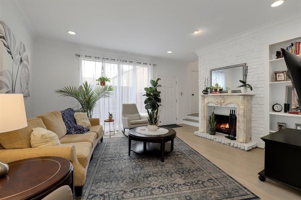 1201 McDuffie St Unit 198, Houston, TX 77019 Condo for Rent in