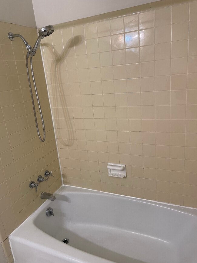 Bathroom - 710 Riverside Dr