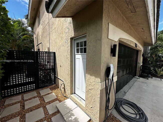 Building Photo - 16176 SW 143rd St