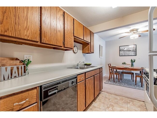 Building Photo - 9400 Old Cedar Ave S