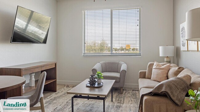 Foto del edificio - 10000 W Missouri Ave