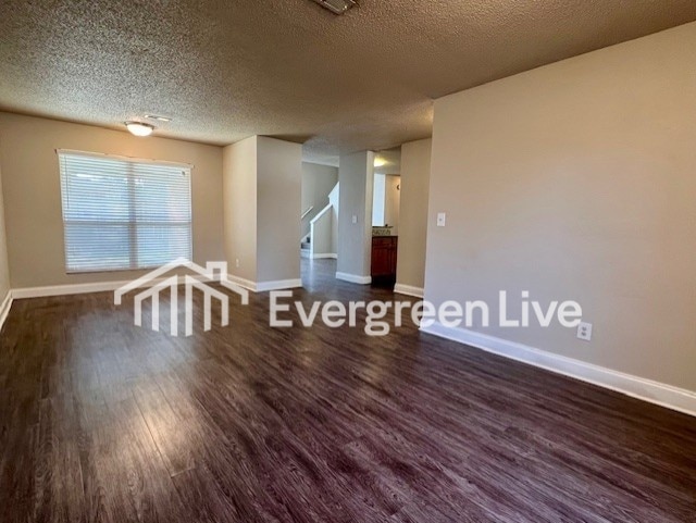 Building Photo - 101 Calla Ct