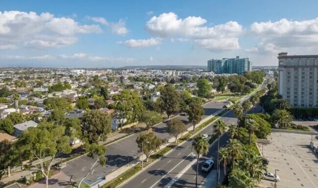 View from your unit - 4337 Marina City Dr