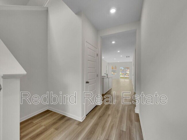 Foto del edificio - 1665 Manuka Ln