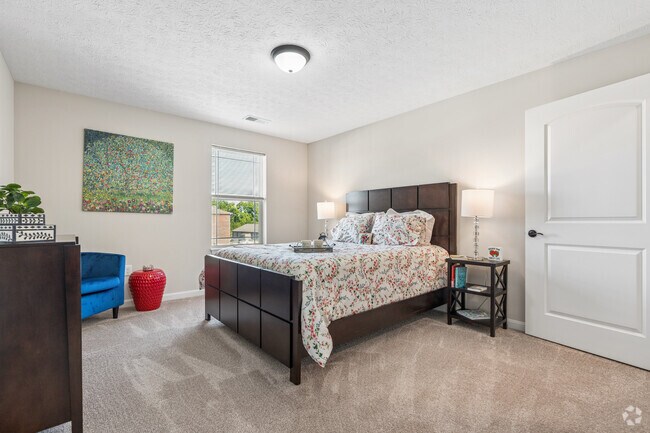 2 habitaciones, 2 baños - 1050 pies cuadrados - Habitación principal - Shelby Oaks Apartments