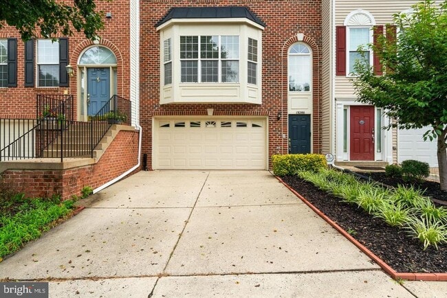 Building Photo - 13280 Maple Creek Ln