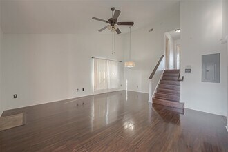 Building Photo - 3758 Tanglewilde St