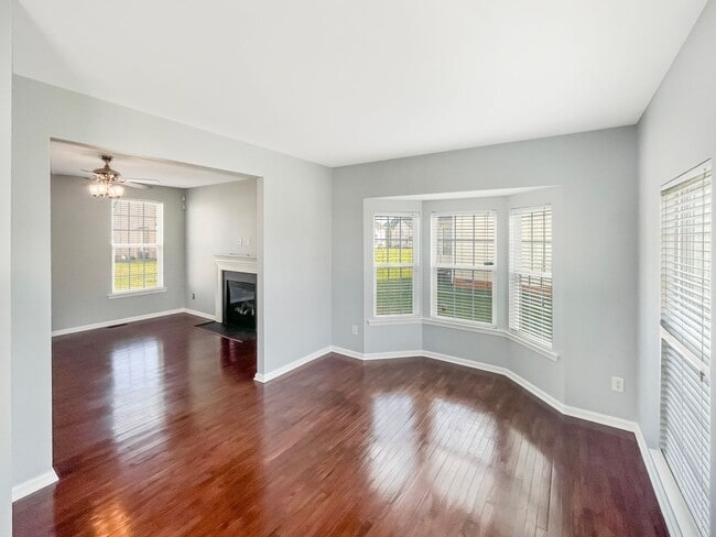 Building Photo - Beautiful updated home in Cedar Park Commu...