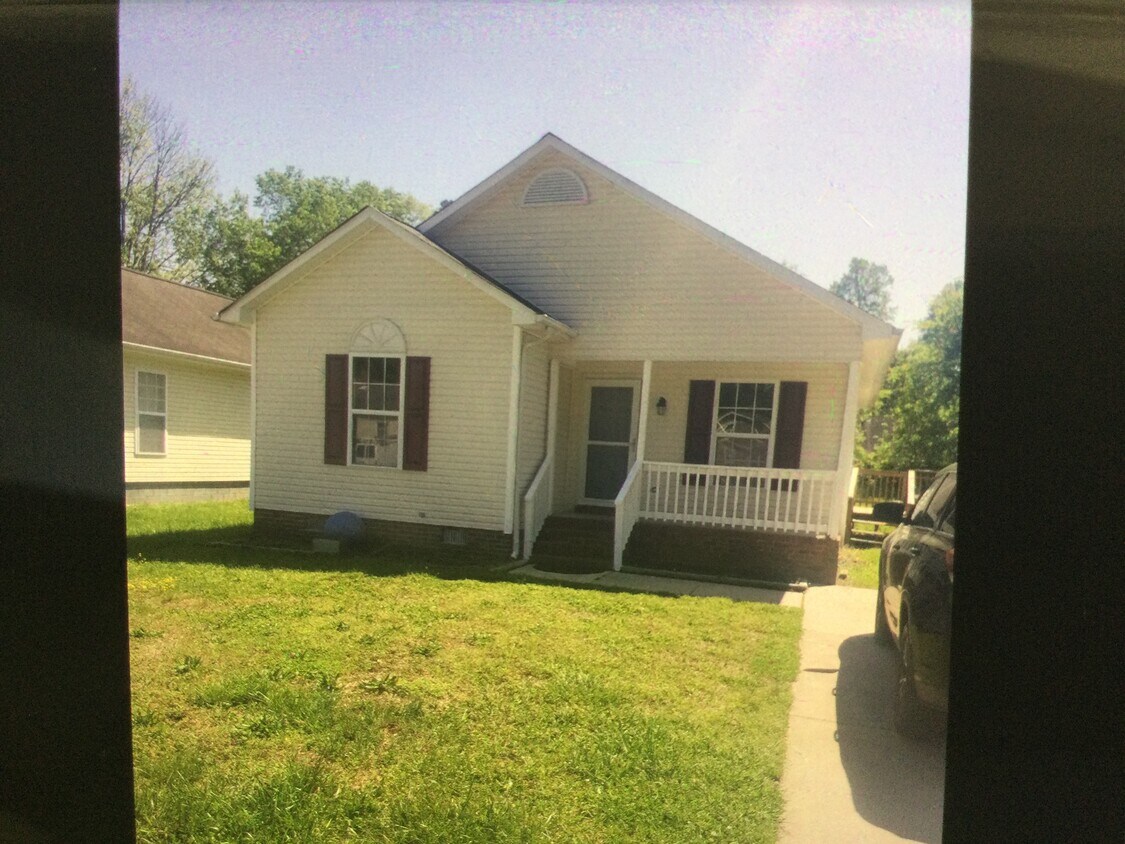 2321 Newton St, Greensboro, NC 27406 House Rental in Greensboro, NC