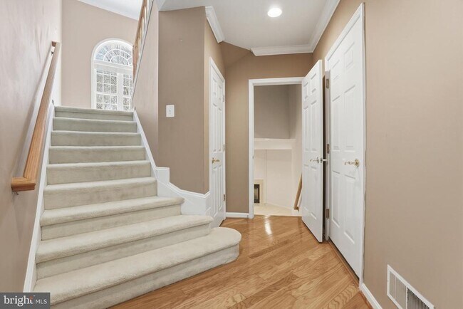 Foto del edificio - 6177 Derring St