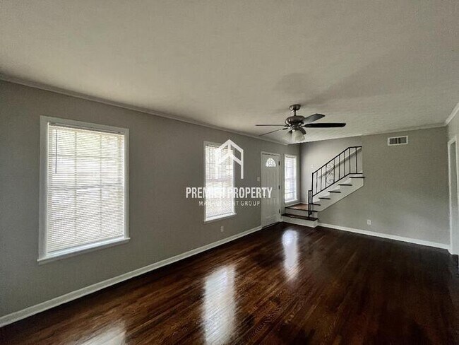 Building Photo - 1848 Dearing Rd