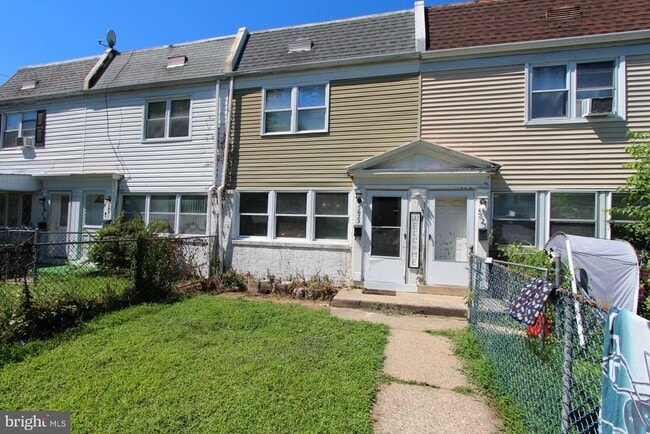 Foto del edificio - 5623 Mitchell Rd