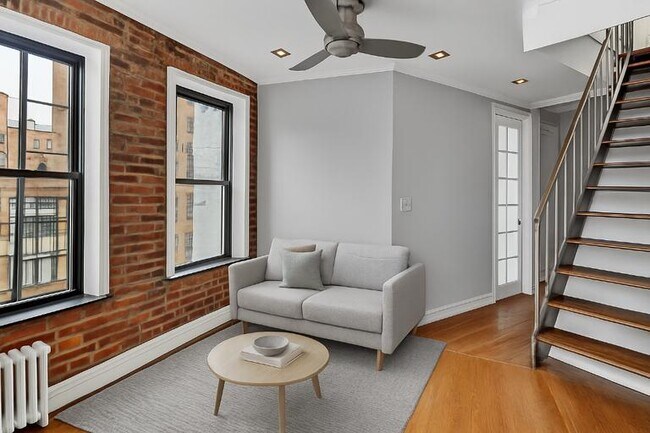 Foto del edificio - 410 E 13th St