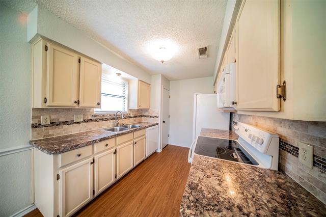 Foto del edificio - 116 Sunny Meadows Dr
