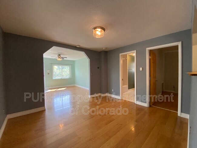 Building Photo - 937 Harlan St