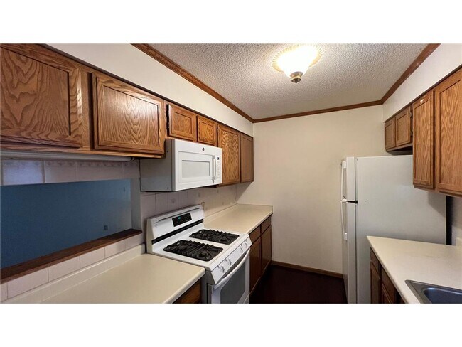 Foto del edificio - 2104 E 22nd St