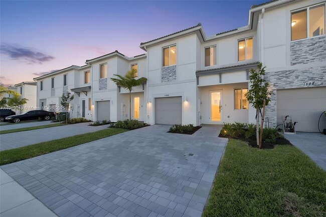 Foto del edificio - 1400 SE 6th Rd