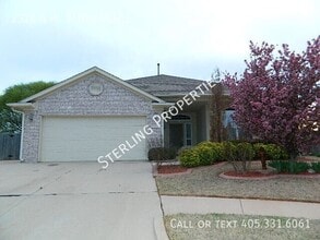 Building Photo - 2324 NW 160th Pl