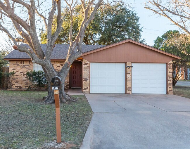 Building Photo - 5457 Blue Quail Dr