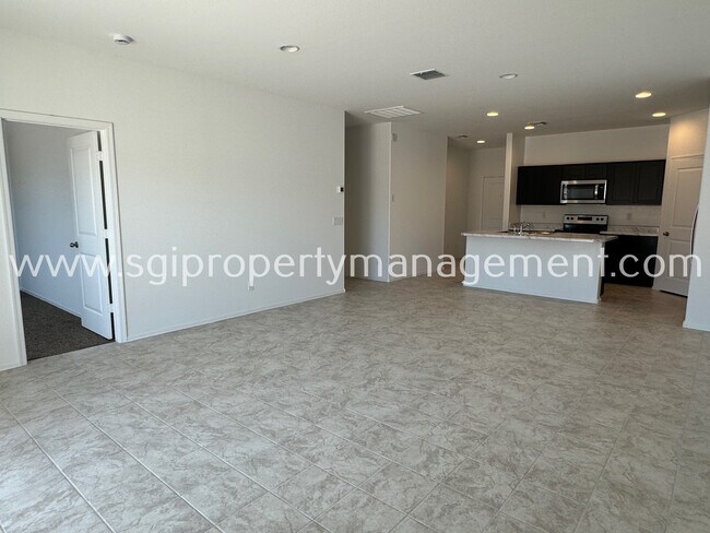 Foto del edificio - 3568 Sequoia St