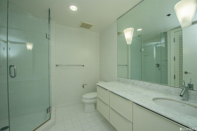 Building Photo - 229 Brannan St