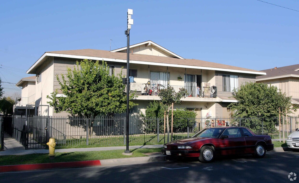 Building Photo - 1309 W Lynne Ave