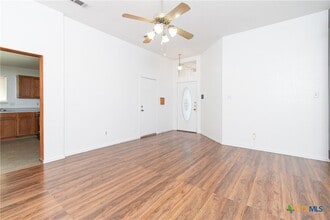 Building Photo - 2406 Cactus Dr