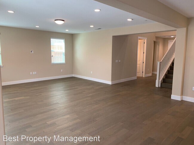 Building Photo - 5 br, 4.5 bath House - 78 E Salvatore Ct