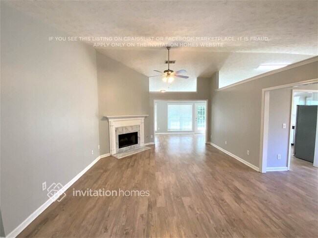 Foto del edificio - 5842 Sycamore Ridge Dr