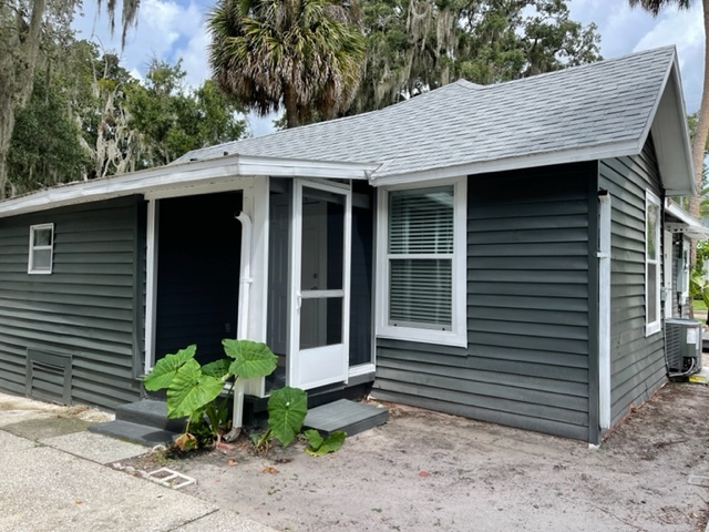Building Photo - 901 Lake Emerald Dr