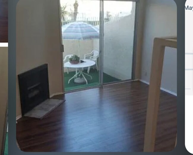 Family room - 9950 Topanga Canyon Blvd