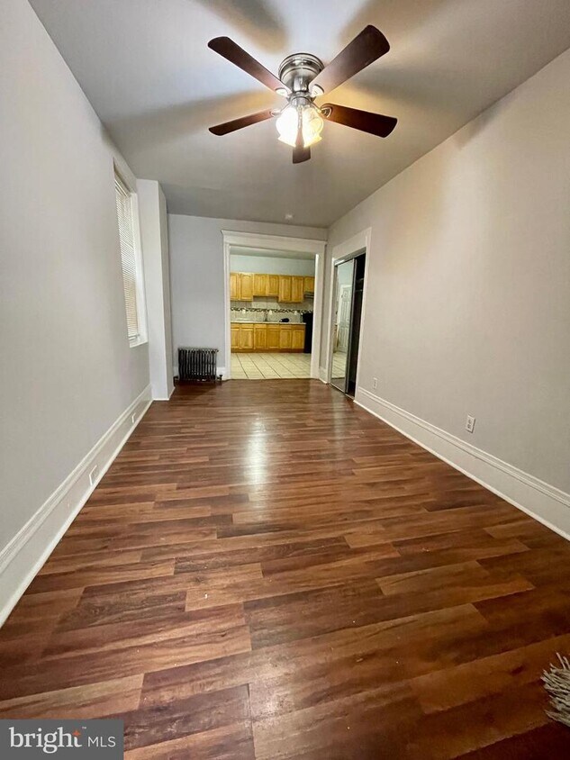 Foto principal - 408 W Ruscomb St