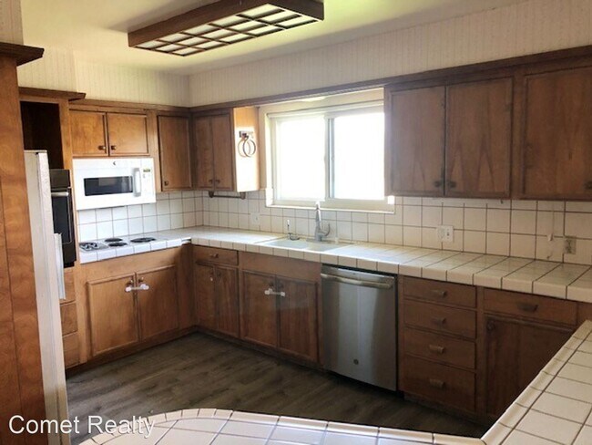 Foto del edificio - 3 br, 1.5 bath House - 6025 Joan Place