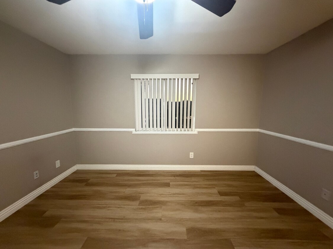 Building Photo - 13895 Peach Grove Ln