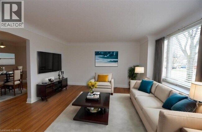 Building Photo - 80 MacLennan Ave