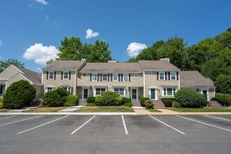 Building Photo - 12 Stillwater Dr